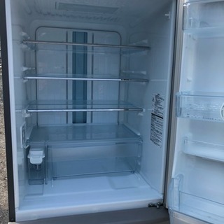 5ドアTOSHIBAノンフロン冷凍冷蔵庫 2010年製