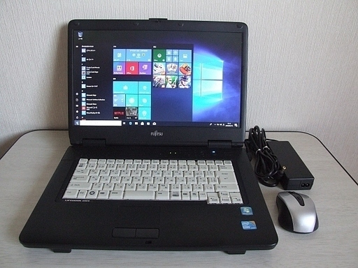 高速SSD120GB搭載　Fujitsu LIFEBOOK A550/B ノートパソコン