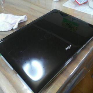 lifebook sh560/3A i3 640GB win10...