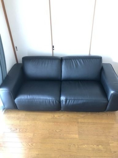 IKEA 3人掛けのソファ