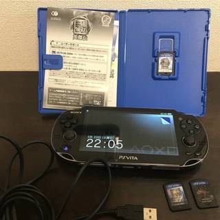 中古　PS Vita本体　稼働確認済み＋ソフト3個