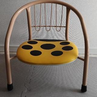 子供用のミニ椅子