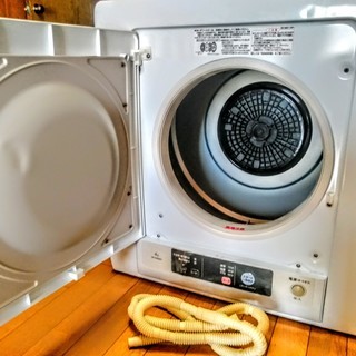 値下げ可！お問合せ下さい クリーニング済み 2016年 日立 衣類乾燥機 