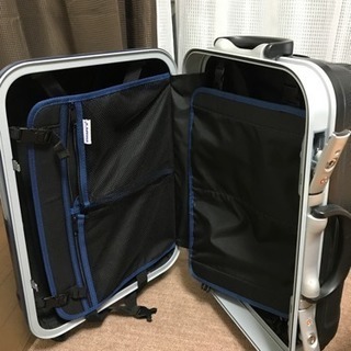  シフレ   escape's スーツケース