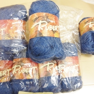毛糸⑨　モヘヤ　青色新品×６玉＋１