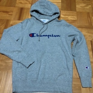 champion パーカー