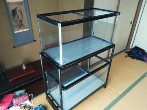 水槽　90cm  ２個　架台　１個