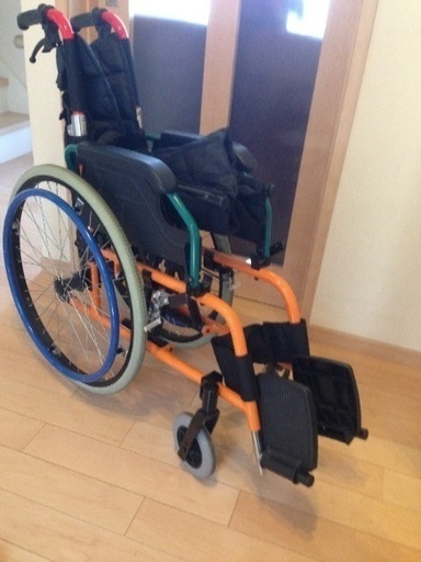 車イス 美品‼️自走式 介助ブレーキ有り