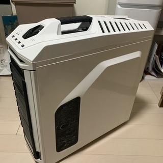 フルタワーPCケース