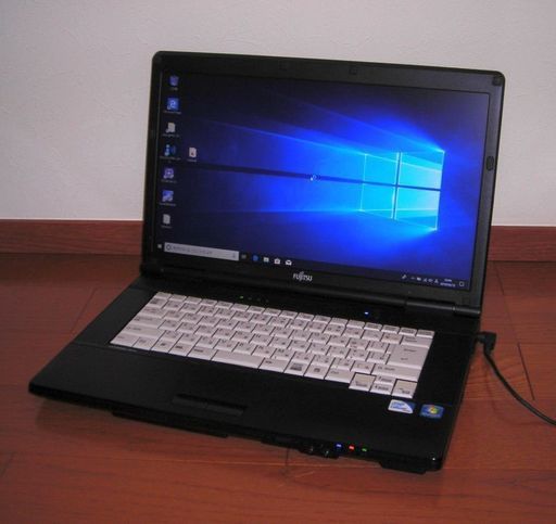 【終了】富士通ノート A561/D (CeleronB800/4G/160G)