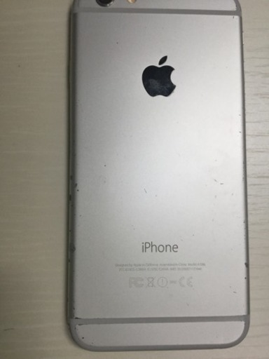 iPhonep6。64ギガ。au。