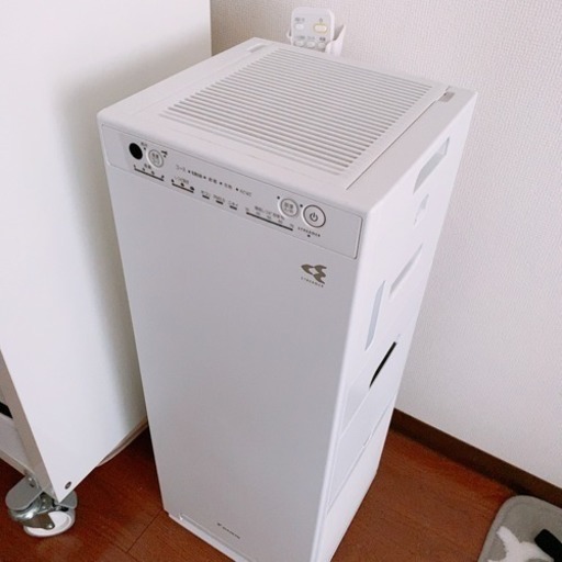 ダイキン 加湿ストリーマ空気清浄機 MCK55U−W 18年製 DAIKIN ダイキン