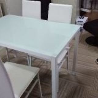 [取引中]ダイニングテーブル、椅子セット