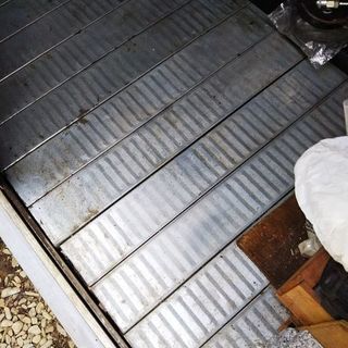 ［引き渡し者決定しました］物置きを1万円で、、小平市・東大和市駅近（中古） 引き渡し者決定しました］物置きを1万円で、、小平市・東大和