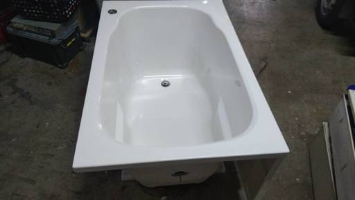 ほとんど新品！ 浴槽（ハウステック製品）