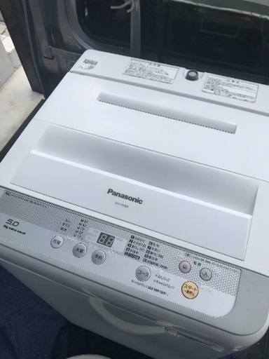 取引中高年式2016年製パナソニック全自動洗濯機容量5キロ。千葉県内配送無料。設置無料。