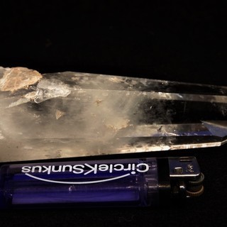 天然石 230gブラジル産水晶 ポイント（六角柱）パワーストーン