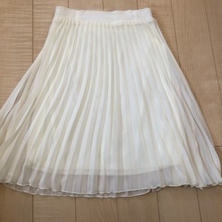 スカート 白色