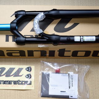 MANITOU　MARKHOR　26” フォーク　未使用開封品（QR9×100㎜,100㎜トラベル, 　1　1/8インチストレートコラム）