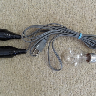 裸電球ソケット ２口 自宅保管品 作動品 裸電球４０ｗ Zou 北赤羽の生活家電 その他 の中古あげます 譲ります ジモティーで不用品の処分