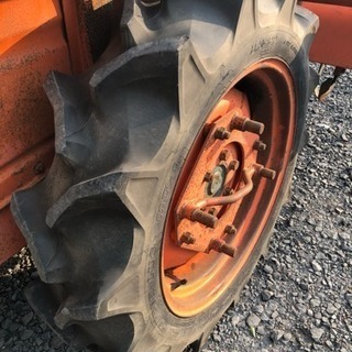 中古 クボタ トラクター L2201(ディーゼル、セル付き、2WD)