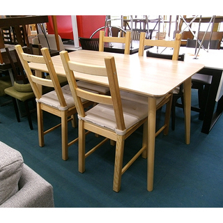 札幌 使用期間4ヶ月【IKEA 4人掛けダイニングセット】幅140cm 工具不要