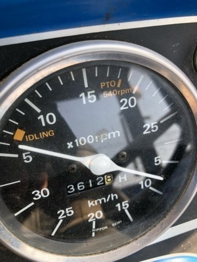 中古 イセキ トラクタ t6000F(四駆)