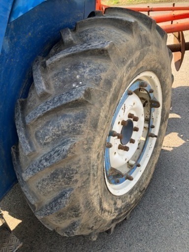 中古 イセキ トラクタ t6000F(四駆)