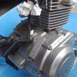 YBR125　エンジン