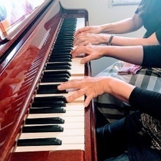 ピアノとコントラバスのためのノア音楽教室