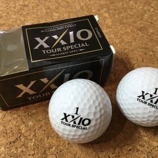 新品！ XXIO(ゼクシオ)ゴルフボール  Tour speci...