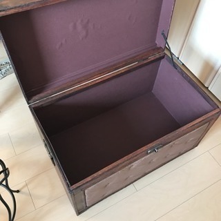 宝箱風 収納箱