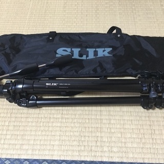SLIK(スリック)  三脚 エイブル300EX(定価2万円)