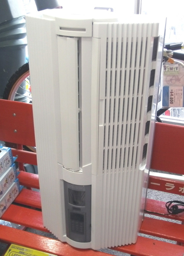 トモトミ窓用エアコン ホワイト 2014年製 TIW-A180E トヨトミ TIW-A180E トヨトミウィンドウエアコン2014年製