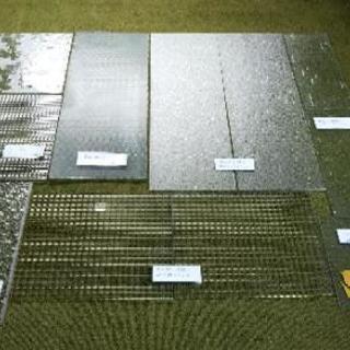 昭和レトロの 型押し板ガラス(廃番品) 11枚