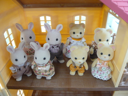 シルバニアファミリー 赤い屋根の大きなお家 家具 人形 車 お家 札幌 西岡