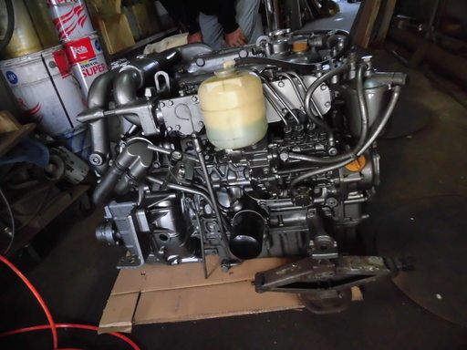 船舶用エンジン ヤンマ ディーゼルエンジン ４ＪＨ－ＤＴ