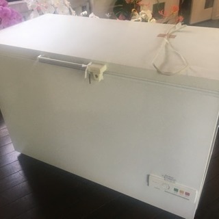 エクセレンス 業務用 冷凍庫 ノンフロン ホーム フリーザー MV-6362