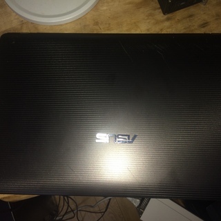 今ならお買い得です。ASUS K53U 綺麗です。インストール仕立てだから