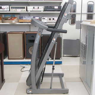  IGNIO/イグニオ ランニングマシン トレッドミル R16 ブラック ルームランナー ウォーキング エクササイズ 2011年製 動作品