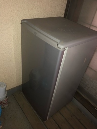アクア冷蔵庫16年製75L