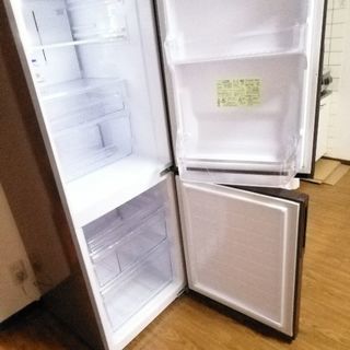 シャープ2ドア冷蔵庫　SJ-PD27C-T 2017年10月購入...