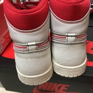 エアジョーダン 1 レトロ ハイ オージー セイル ユニバーシティ レッド AIR JORDAN 1 RETRO HIGH OG SAIL UNIVERSITY RED - 売ります・あげます