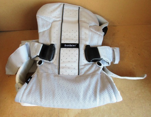 ☆ベビービョルン BABY BJORN ベビーキャリア ONE+Air◆新生児から使える