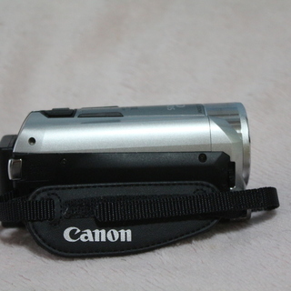 canonデジタルビデオカメラ　ivis HF R31