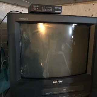 ソニー 懐かしのテレビ VHSビデオ テレビデオ 地デジチューナー付き