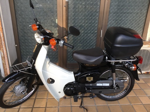 ホンダスーパーカブ 50周年記念モデル