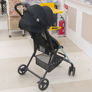 札幌発　Combi/コンビ ベビーカー　F2 AB-240　パウダーブルー　 ワンハンドストローラー 　7カ月～36カ月頃 コンビ ベビーカー F2 Ab-240 レッド