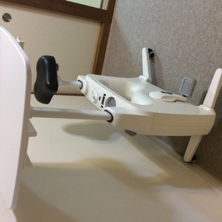 デスクつきエアロバイク