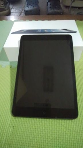 海外版　ipad mini64ギガ simフリー 美品